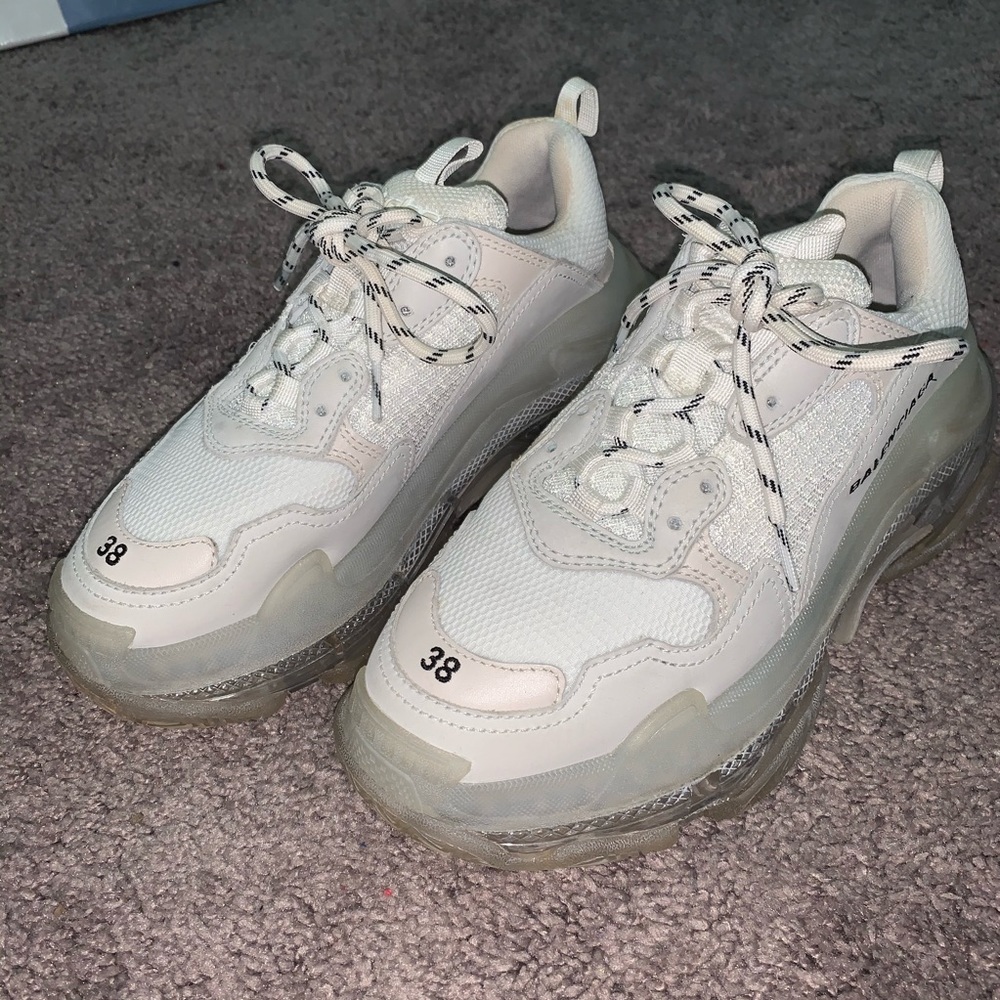 Balenciaga Triple S Sneaker-clear sole